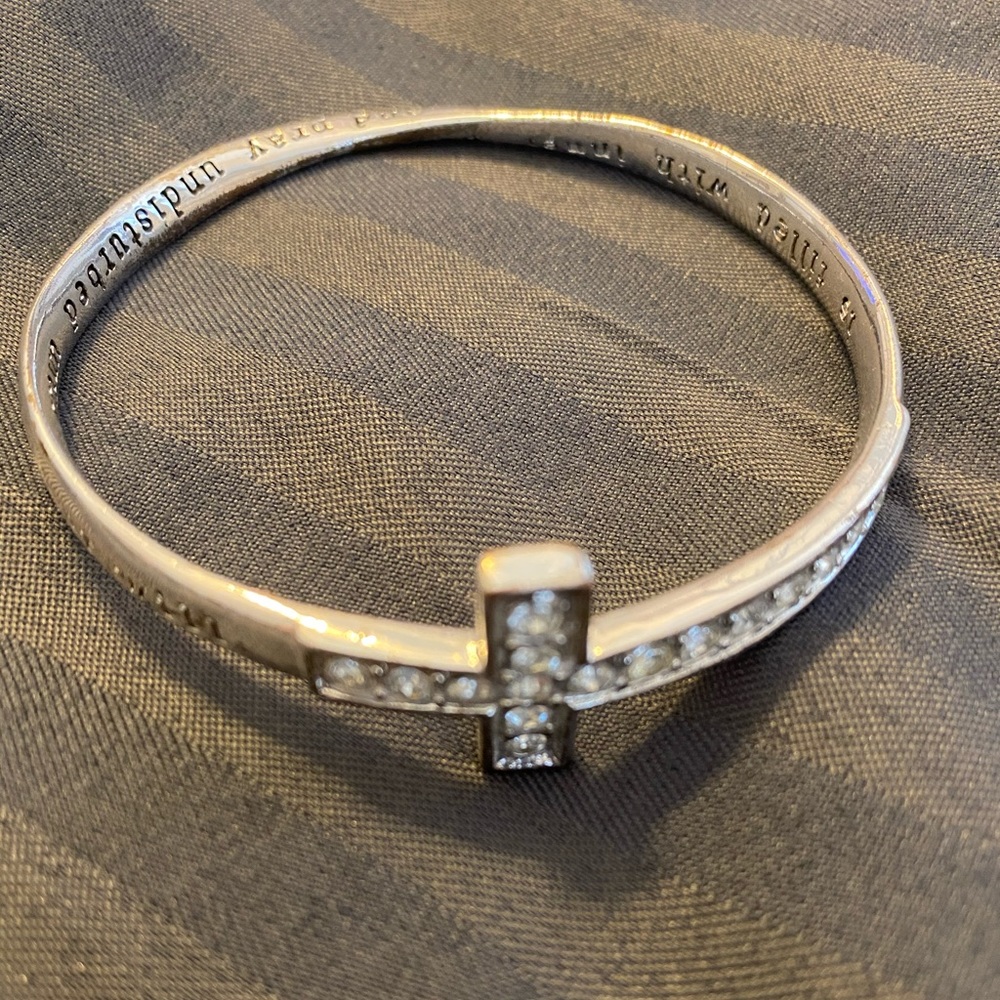 Silver cross bracelet
